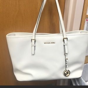 NWOT Michael Kora purse